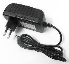 Блок питания пласт, корпус 5V/2A/10 W. Вход 110-240 V.Размер 60 х 42 х 144