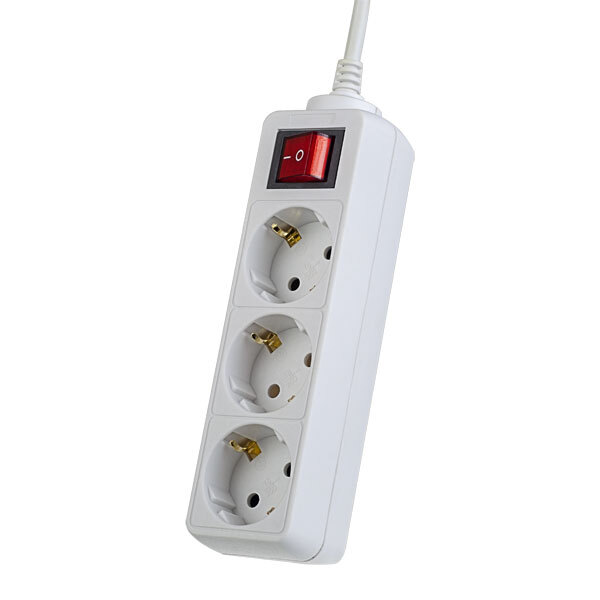 Сетевой удлинитель Perfeo "POWERMATE" 3 розетки, 10А, 2200Вт, 5м, заземление, выкл., белый